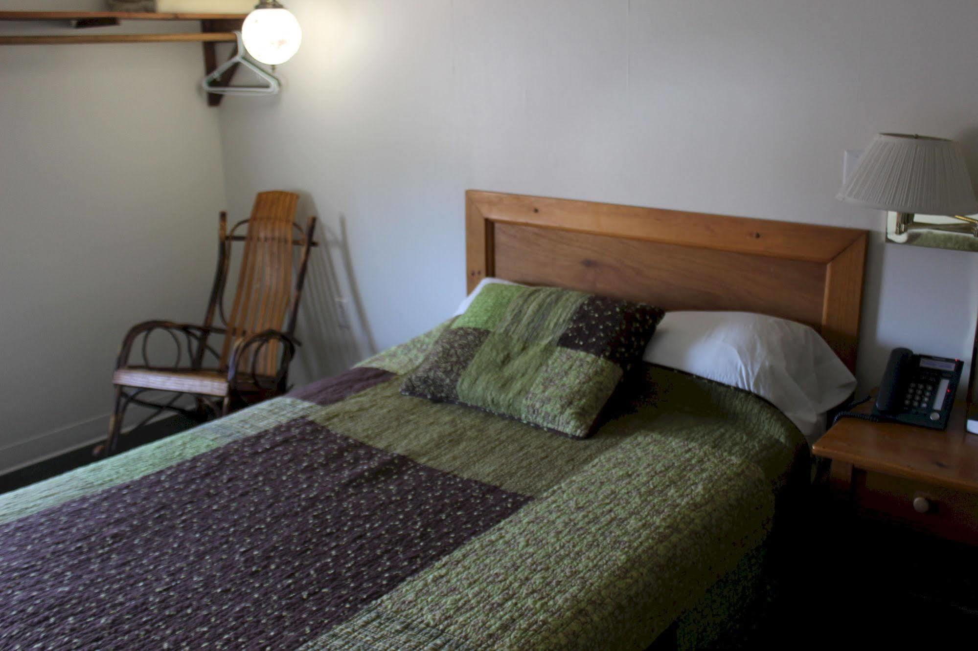 Casselman Inn Grantsville Exteriör bild